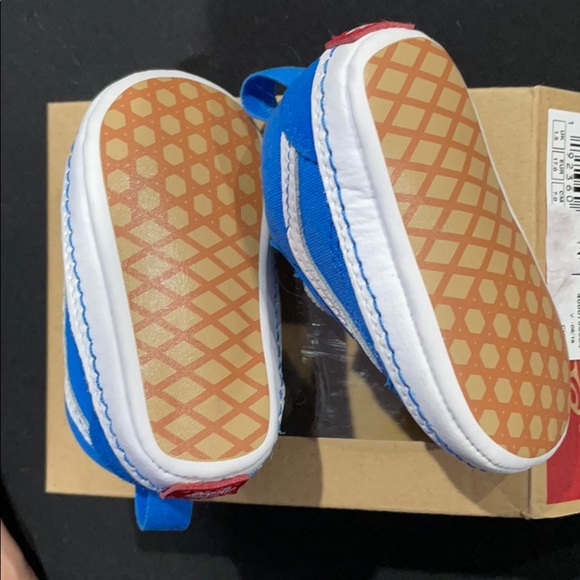 Old skool crib vans baby shoes size 2 - Picture 5 of 5